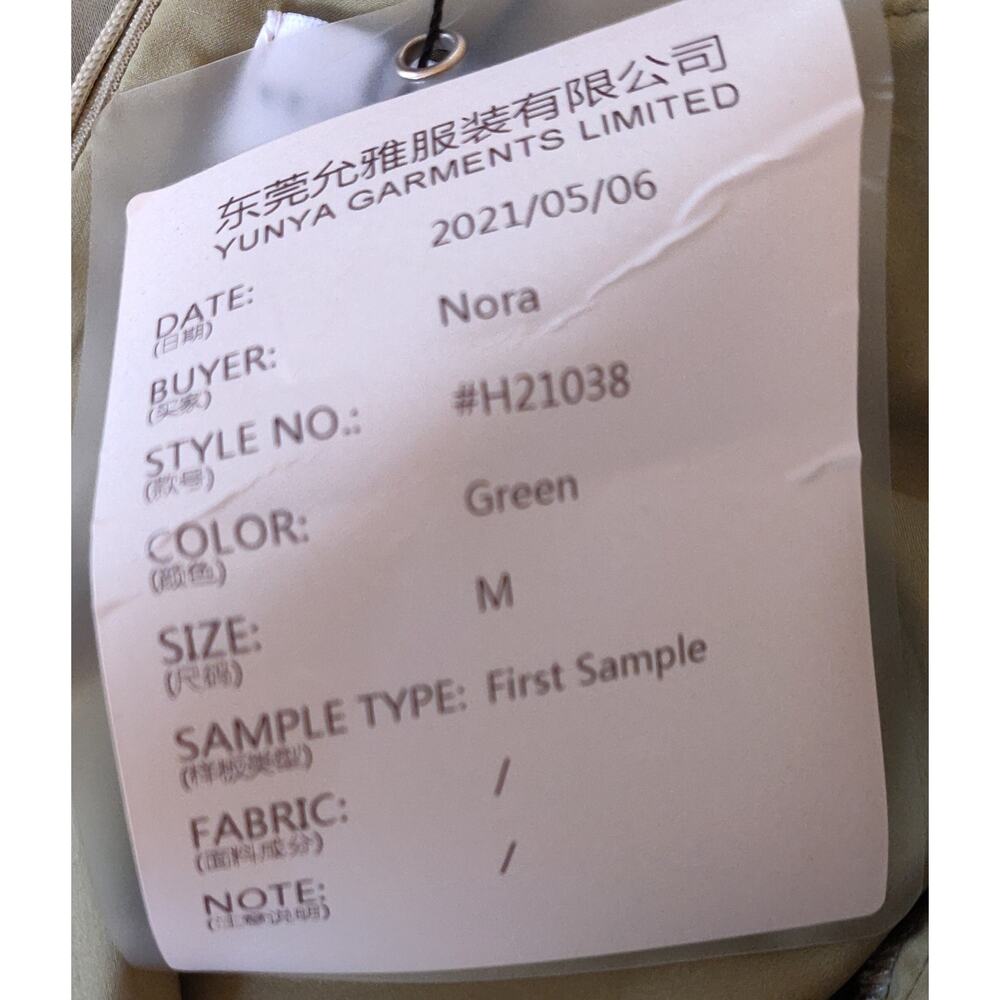 VEILED COLLECTION Green Dress First Sample Yunya Garments SIZE M Medium NEW NWT - Picture 16 of 16